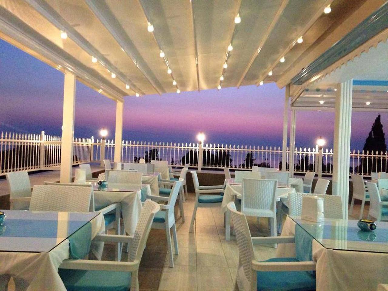 Aura Boutique Hotel Side Luaran gambar