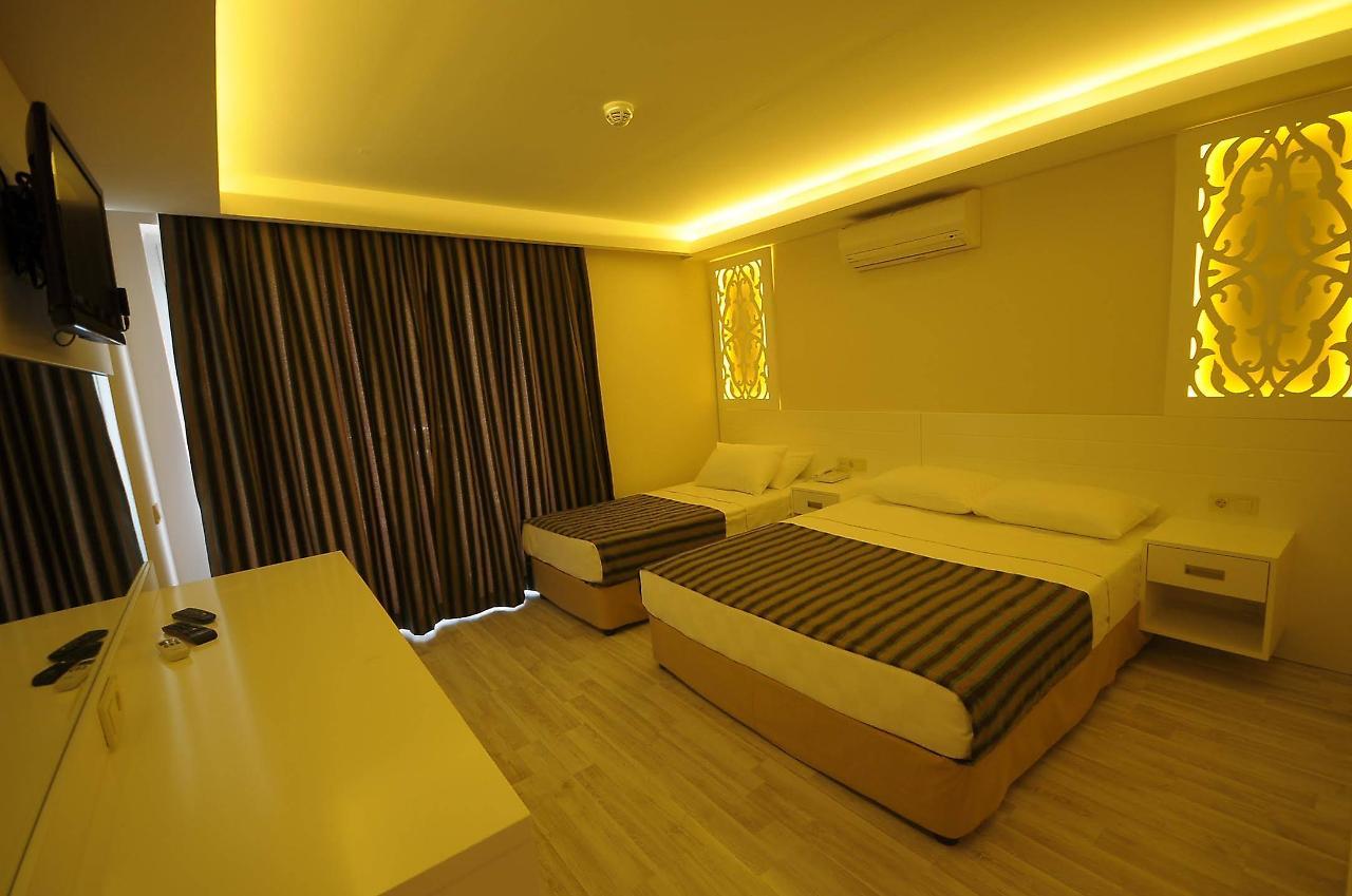 Aura Boutique Hotel Side Luaran gambar